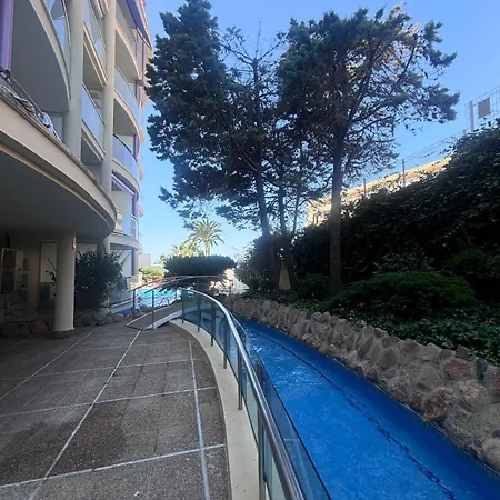 Cala Crancs * Σαλού